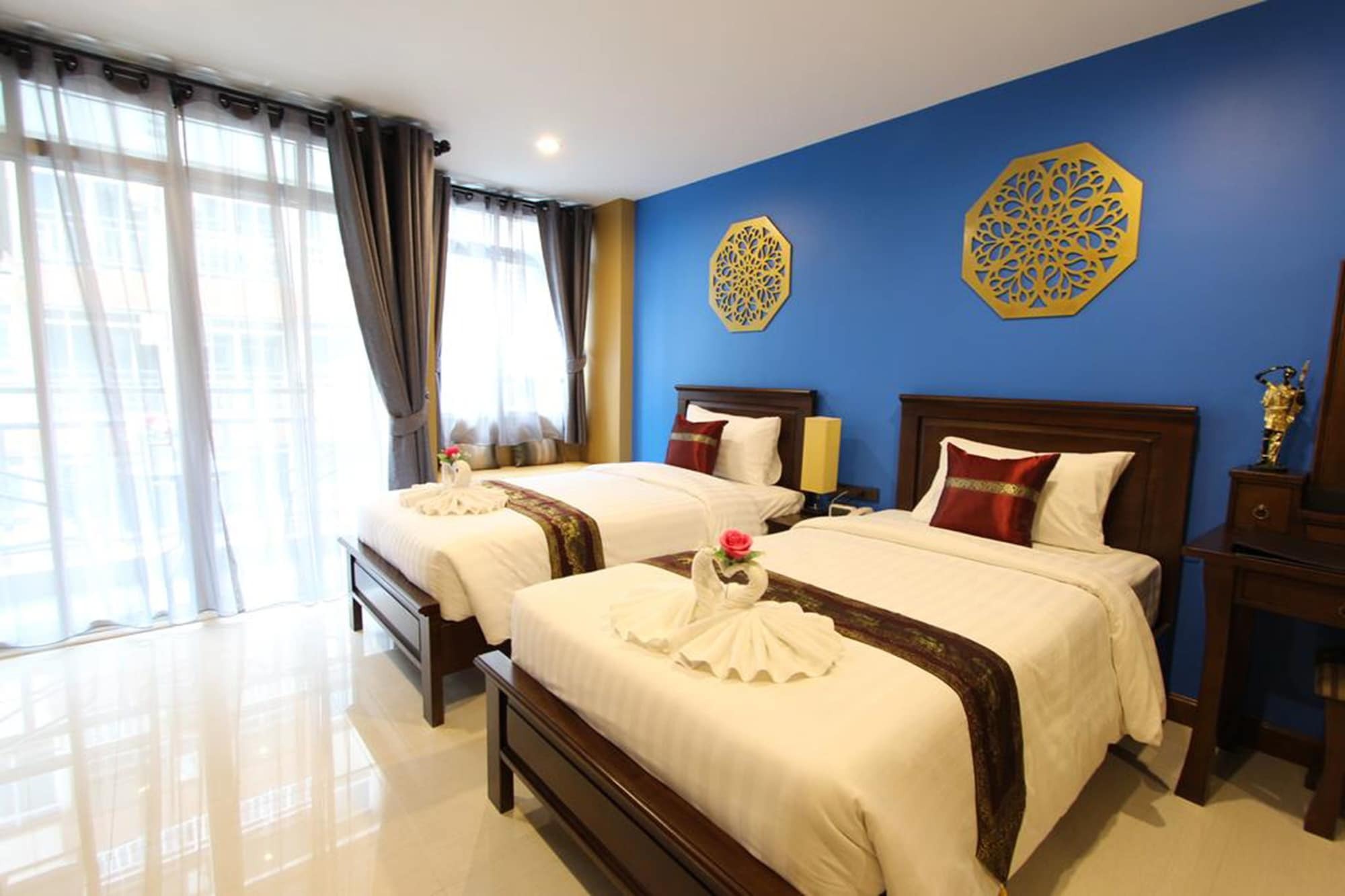 Le Bangkok Hotel Экстерьер фото